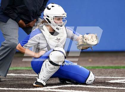 Thumbnail 3 in North Forney vs Hebron (Ellis County Invitational) photogallery.