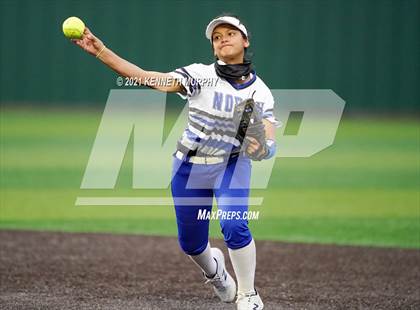Thumbnail 2 in North Forney vs Hebron (Ellis County Invitational) photogallery.