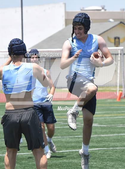 Thumbnail 1 in Corona del Mar vs. Marina (Marina Invitational) photogallery.