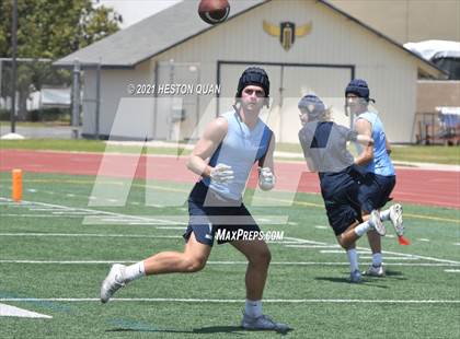 Thumbnail 2 in Corona del Mar vs. Marina (Marina Invitational) photogallery.