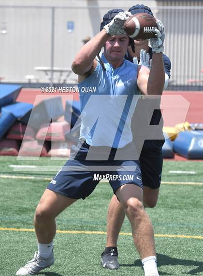 Thumbnail 2 in Corona del Mar vs. Marina (Marina Invitational) photogallery.