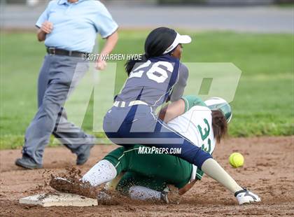 Thumbnail 1 in Rosemont @ Monterey Trail photogallery.