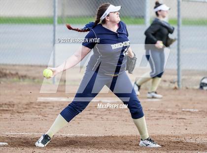 Thumbnail 3 in Rosemont @ Monterey Trail photogallery.