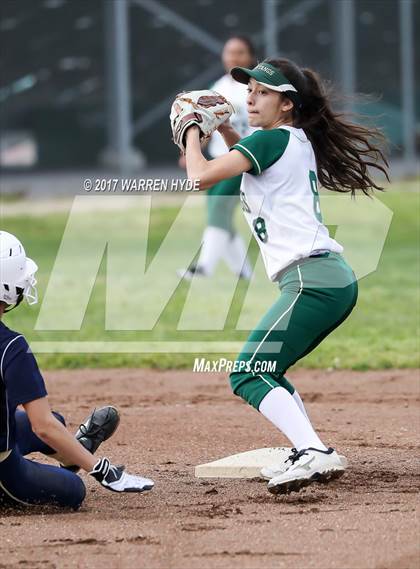 Thumbnail 1 in Rosemont @ Monterey Trail photogallery.