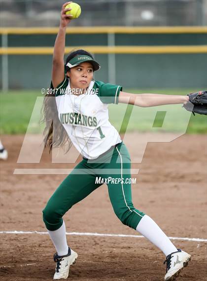 Thumbnail 2 in Rosemont @ Monterey Trail photogallery.