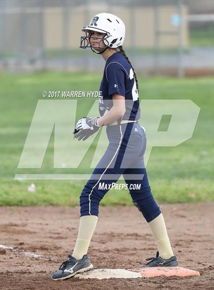 Thumbnail 3 in Rosemont @ Monterey Trail photogallery.