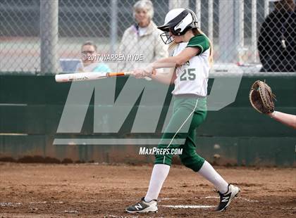 Thumbnail 1 in Rosemont @ Monterey Trail photogallery.
