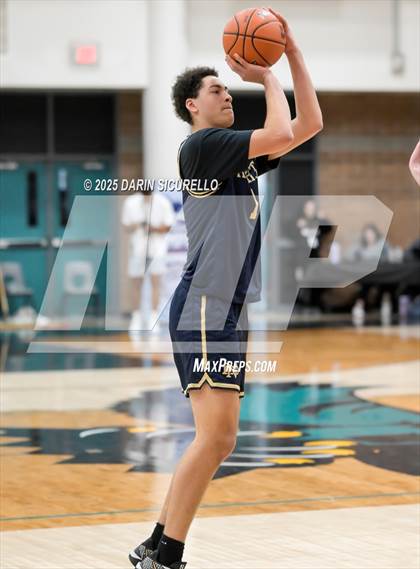 Thumbnail 2 in Notre Dame (SO) vs. Coronado  (Hoophall West - Nike TOC) photogallery.