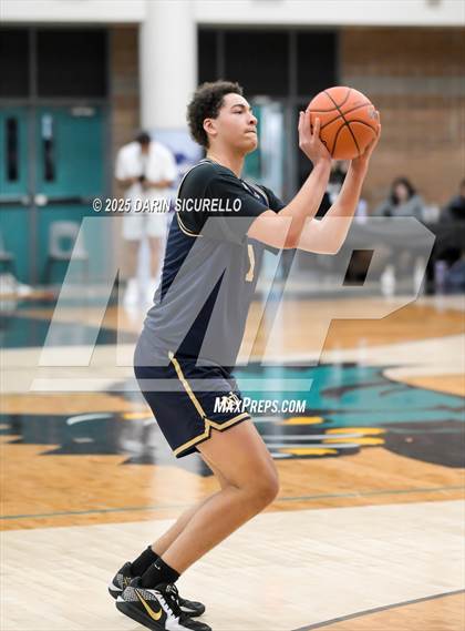 Thumbnail 3 in Notre Dame (SO) vs. Coronado  (Hoophall West - Nike TOC) photogallery.