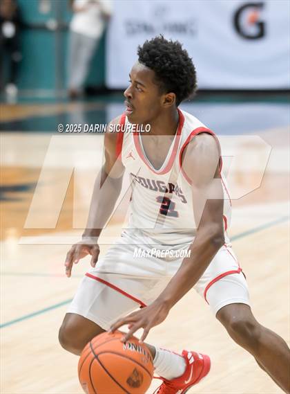 Thumbnail 2 in Notre Dame (SO) vs. Coronado  (Hoophall West - Nike TOC) photogallery.