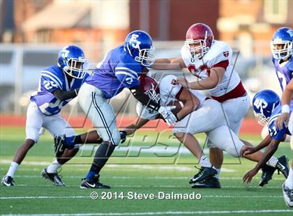 Thumbnail 2 in Brother Martin vs. East Jefferson photogallery.