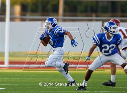 Thumbnail 3 in Brother Martin vs. East Jefferson photogallery.
