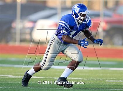 Thumbnail 2 in Brother Martin vs. East Jefferson photogallery.