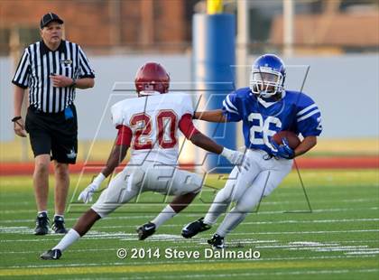 Thumbnail 2 in Brother Martin vs. East Jefferson photogallery.