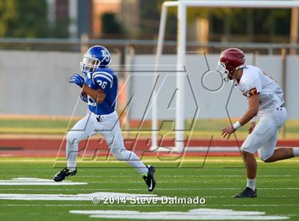 Thumbnail 2 in Brother Martin vs. East Jefferson photogallery.