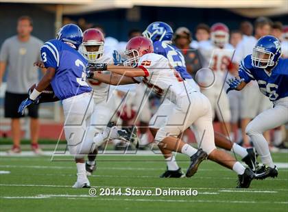 Thumbnail 2 in Brother Martin vs. East Jefferson photogallery.