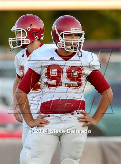 Thumbnail 3 in Brother Martin vs. East Jefferson photogallery.