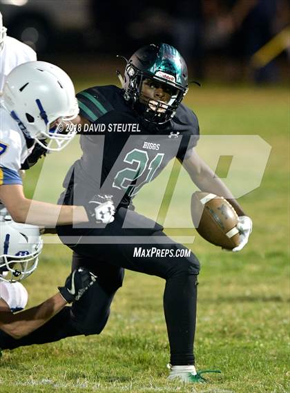 Thumbnail 3 in Fall River @ Biggs photogallery.