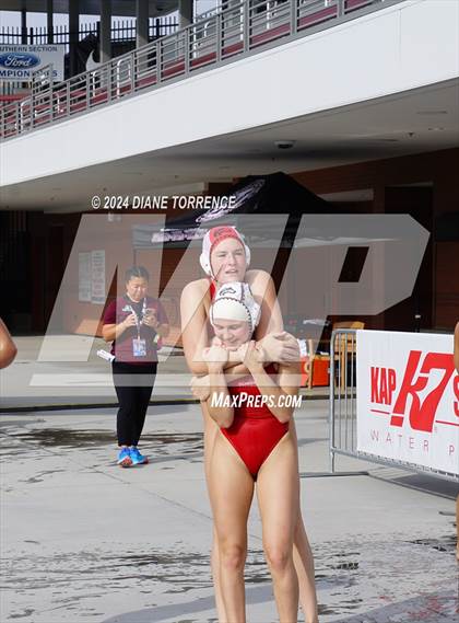 Thumbnail 2 in Centennial vs Palos Verdes (CIF-SS Division 3 Final) photogallery.