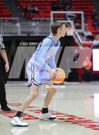 Thumbnail 1 in Westlake vs. Bingham (UHSAA 6A Quarterfinal) photogallery.