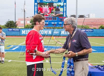 Thumbnail 2 in Yorktown vs. Jamesville-DeWitt (NYSPHSAA Class B Final) photogallery.