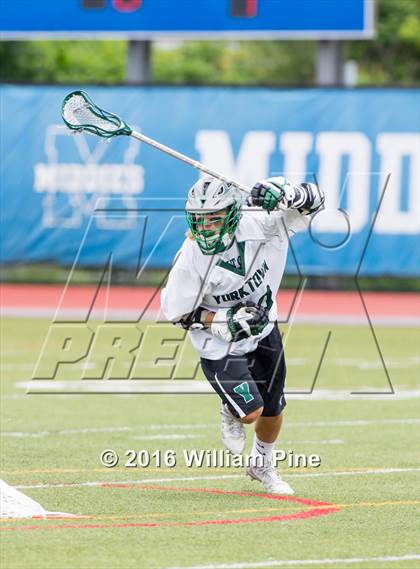Thumbnail 3 in Yorktown vs. Jamesville-DeWitt (NYSPHSAA Class B Final) photogallery.