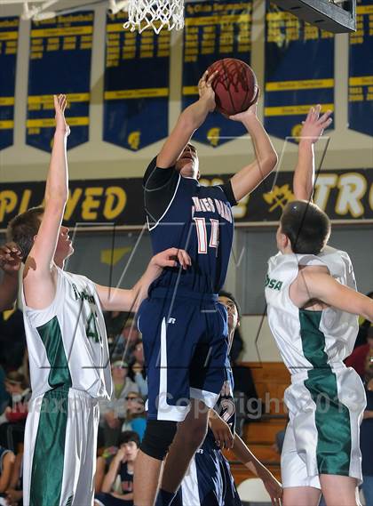Thumbnail 3 in Cosumnes Oaks vs. Ponderosa (Trojan Toss-Up) photogallery.
