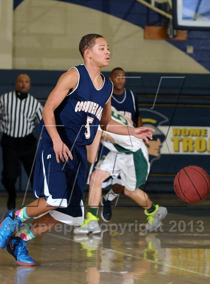 Thumbnail 1 in Cosumnes Oaks vs. Ponderosa (Trojan Toss-Up) photogallery.