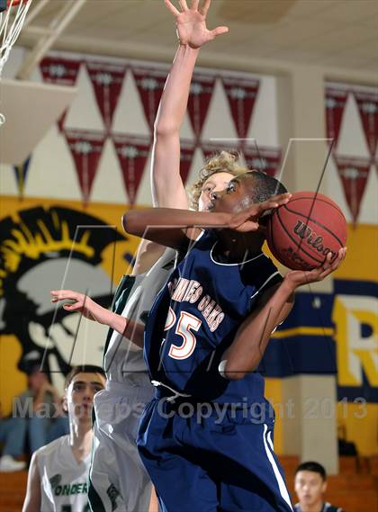 Thumbnail 3 in Cosumnes Oaks vs. Ponderosa (Trojan Toss-Up) photogallery.