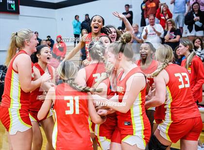 Thumbnail 1 in South Medford vs Incarnate Word (Iolani Classic Honolulu - Championship) photogallery.