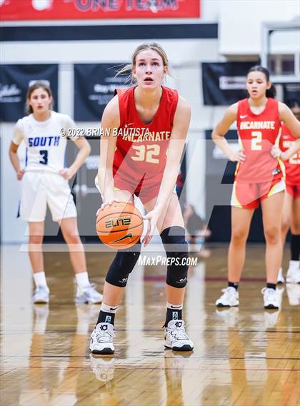 Thumbnail 2 in South Medford vs Incarnate Word (Iolani Classic Honolulu - Championship) photogallery.