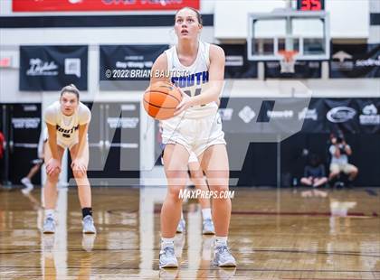 Thumbnail 1 in South Medford vs Incarnate Word (Iolani Classic Honolulu - Championship) photogallery.