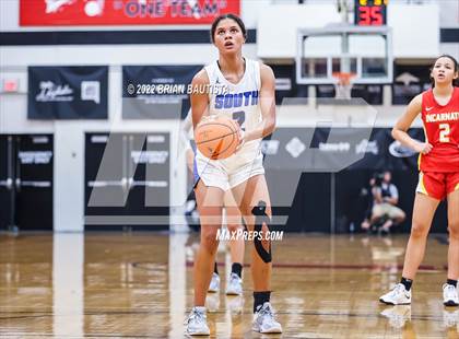 Thumbnail 2 in South Medford vs Incarnate Word (Iolani Classic Honolulu - Championship) photogallery.