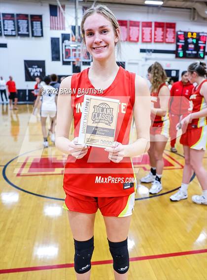 Thumbnail 2 in South Medford vs Incarnate Word (Iolani Classic Honolulu - Championship) photogallery.