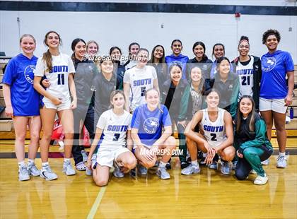Thumbnail 2 in South Medford vs Incarnate Word (Iolani Classic Honolulu - Championship) photogallery.