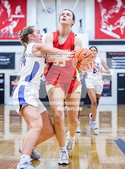 Thumbnail 1 in South Medford vs Incarnate Word (Iolani Classic Honolulu - Championship) photogallery.