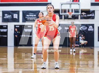 Thumbnail 2 in South Medford vs Incarnate Word (Iolani Classic Honolulu - Championship) photogallery.