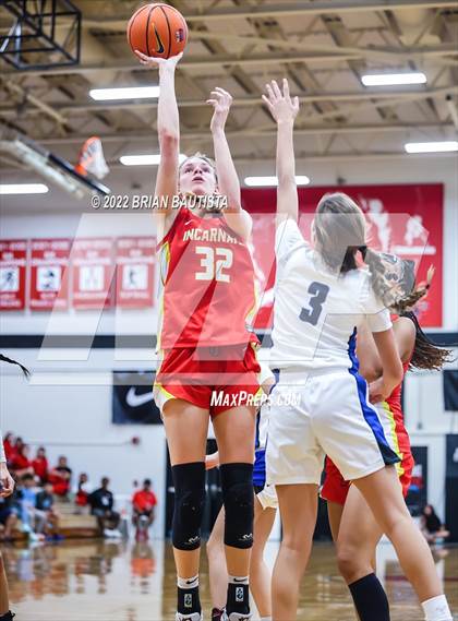 Thumbnail 1 in South Medford vs Incarnate Word (Iolani Classic Honolulu - Championship) photogallery.