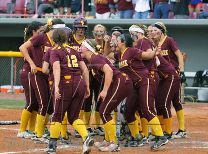 Thumbnail 3 in Deer Park vs Brazoswood (UIL 5A Regional Playoff) photogallery.
