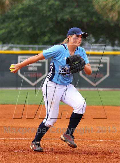 Thumbnail 2 in Deer Park vs Brazoswood (UIL 5A Regional Playoff) photogallery.