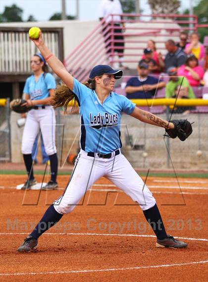 Thumbnail 3 in Deer Park vs Brazoswood (UIL 5A Regional Playoff) photogallery.