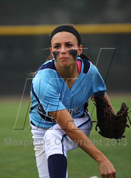 Thumbnail 2 in Deer Park vs Brazoswood (UIL 5A Regional Playoff) photogallery.