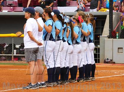 Thumbnail 3 in Deer Park vs Brazoswood (UIL 5A Regional Playoff) photogallery.