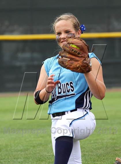 Thumbnail 1 in Deer Park vs Brazoswood (UIL 5A Regional Playoff) photogallery.