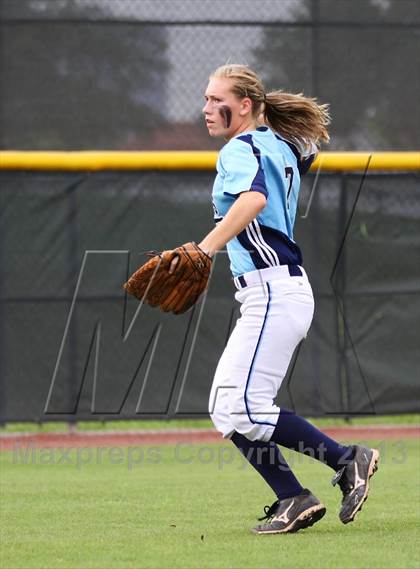 Thumbnail 3 in Deer Park vs Brazoswood (UIL 5A Regional Playoff) photogallery.
