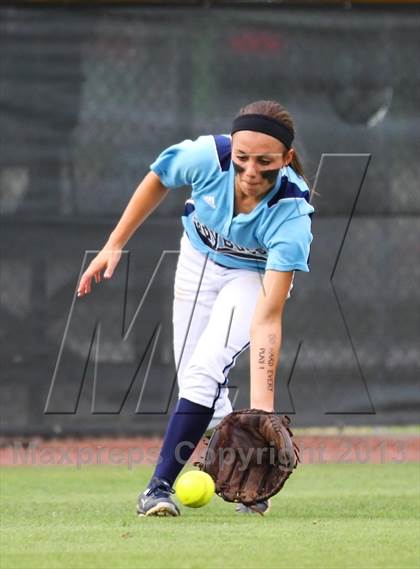 Thumbnail 3 in Deer Park vs Brazoswood (UIL 5A Regional Playoff) photogallery.