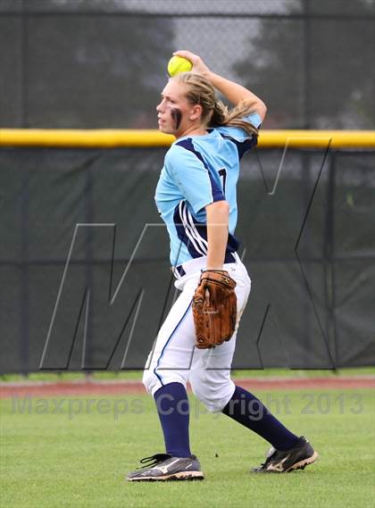 Thumbnail 1 in Deer Park vs Brazoswood (UIL 5A Regional Playoff) photogallery.