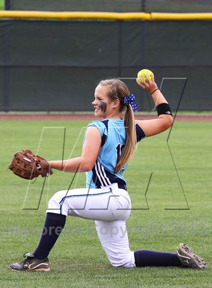 Thumbnail 1 in Deer Park vs Brazoswood (UIL 5A Regional Playoff) photogallery.
