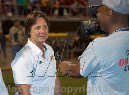 Thumbnail 2 in Deer Park vs Brazoswood (UIL 5A Regional Playoff) photogallery.