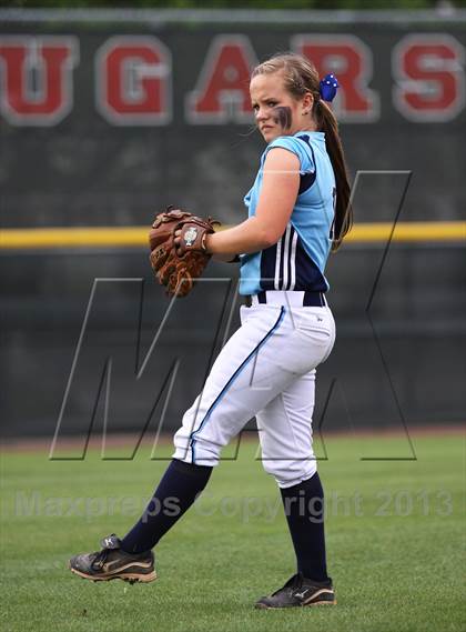 Thumbnail 3 in Deer Park vs Brazoswood (UIL 5A Regional Playoff) photogallery.